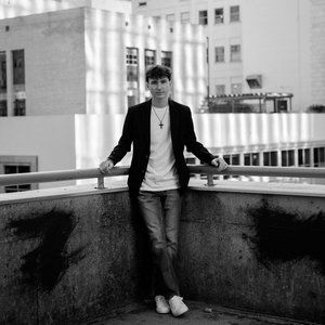 Meet your Posher, Evan